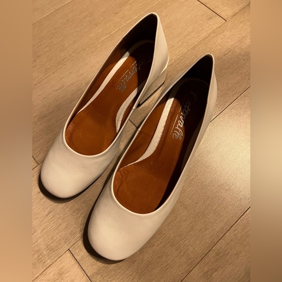 L’Intervalle Armini White Leather Shoes - Picture 2 of 4